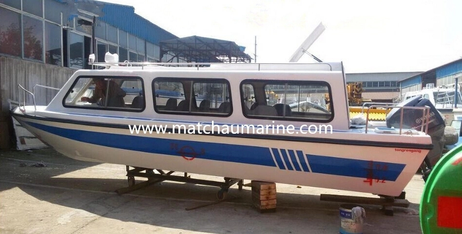 7.8m Fast Speed Totally Enclosed Fiberglass Passenger Survival Crew Boat for Sale