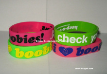 I Love Boobies Awareness Silicone Bracelets (P5104)