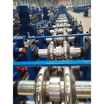 W beam guardrail roll forming machine