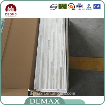 wearable Waterproof pvc floorings/ vinyl planks/wood grain for bathroom for store