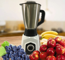 Electric food and fruit blender