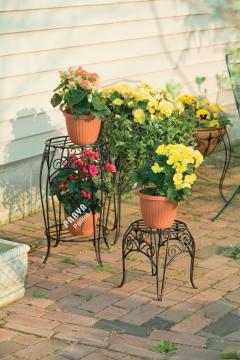 Classic Finial Plant Stand
