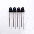 IR Phototransistor Duerch Lach 2-Pin Package