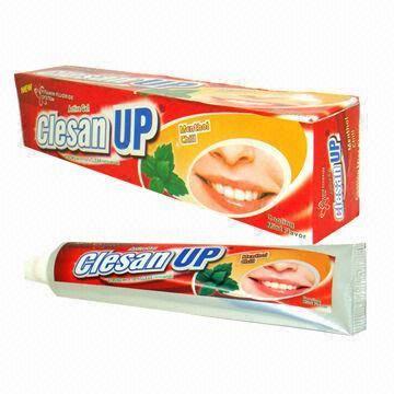 Clean-up Red Gel Whitening Toothpaste, Used at Home