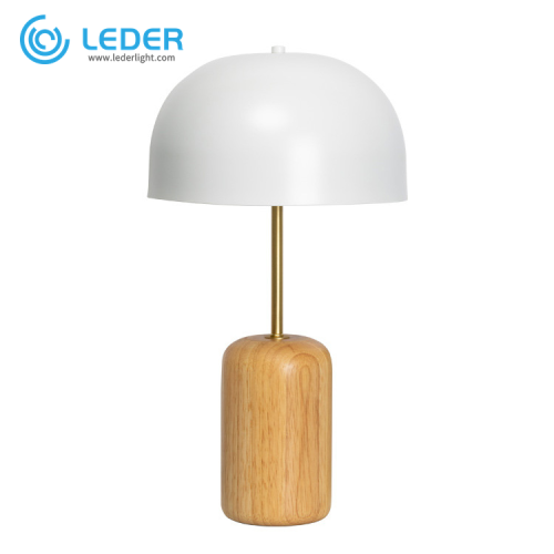Lámparas de mesa de madera clásicas LEDER
