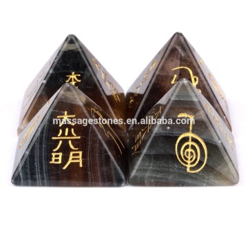 Wholesale Fluorite pyramids craved Usui Reiki pyramids