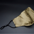moderiktig andningsbar munmuffelmask av rent silke anpassad