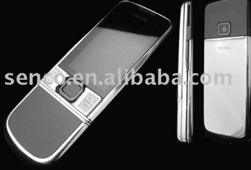 8800 Arte / Arte Platinum Snow Fox edition