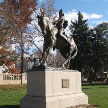 Accurate design riding horse indian bronze sculpture for sale