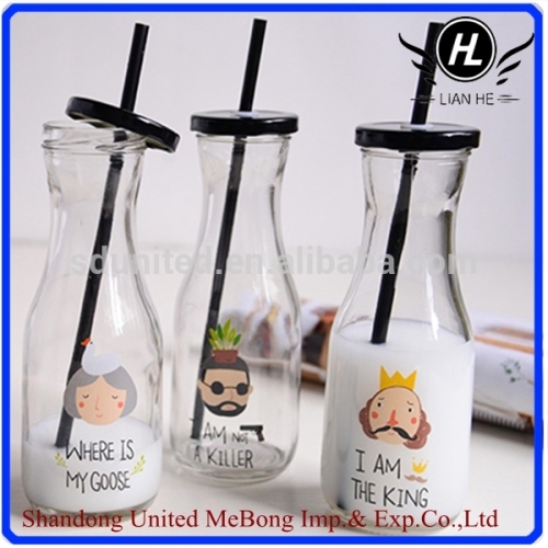 Wholesale clear beverage glass bottle for milk with straw