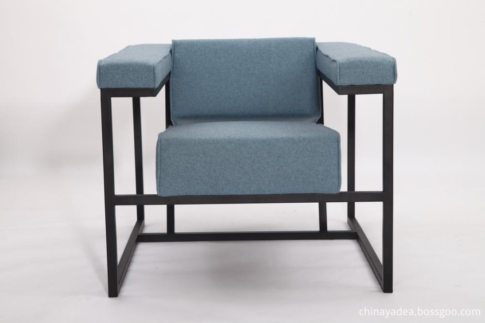 Cashmere Roderick Vos Metropolis Armchair