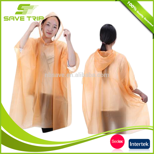 Amazon Hot Selling 2017 Promotional Disposable PE Raincoat with Cape Rope