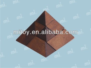 Pyramid wooden puzzle