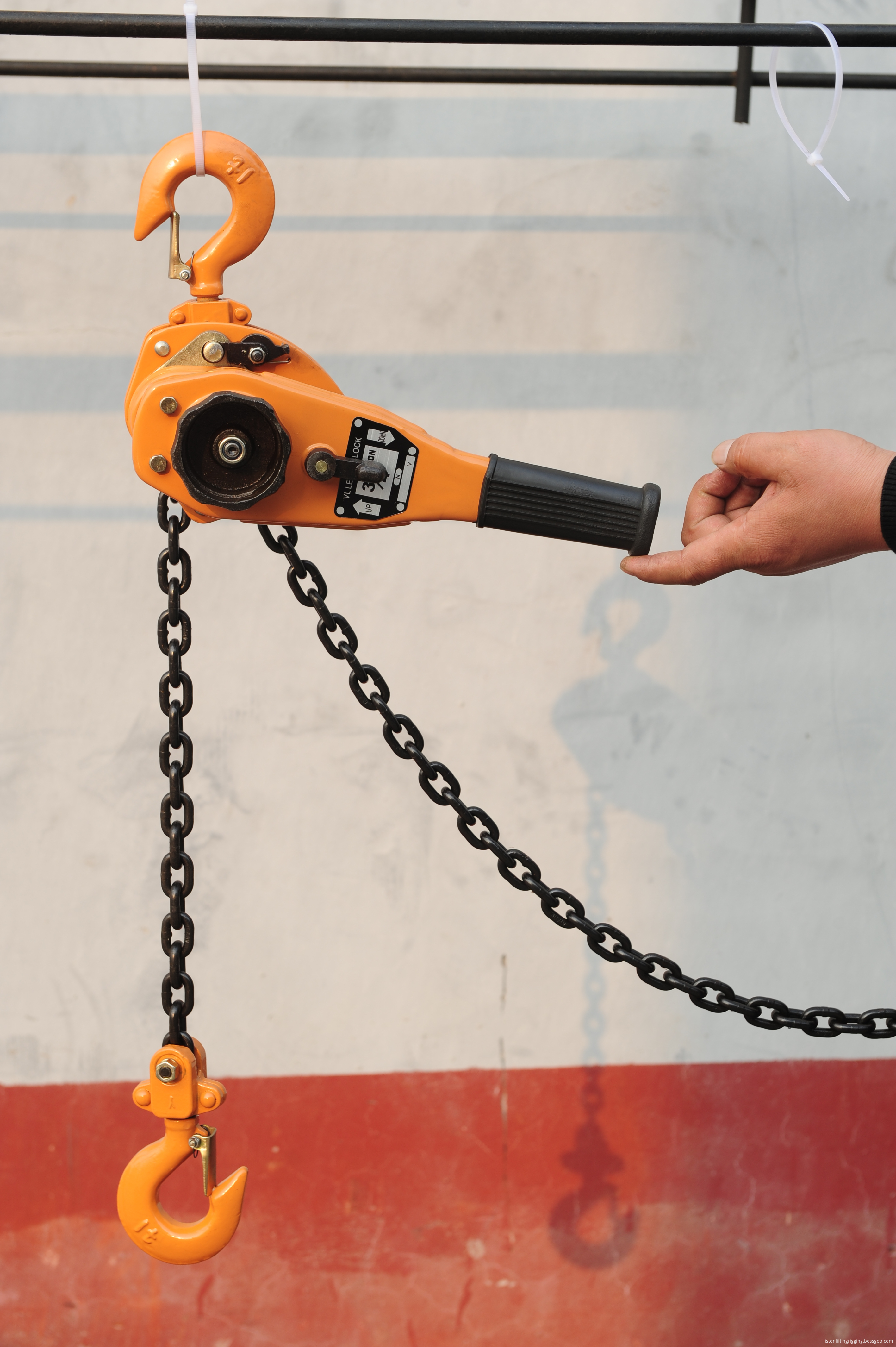 manual chain hoists