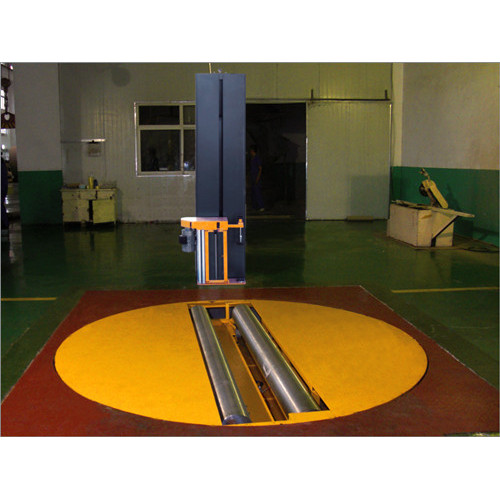 Roll pre-stretch film wrapping machine