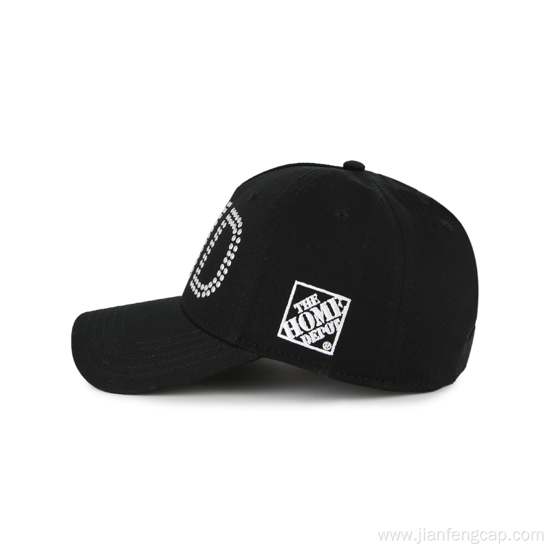 Customized unisex quality baseball hat with metal decoration