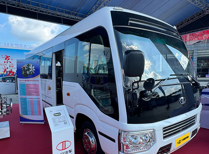 Аўтамабіль Mudan Automobile MD6772 Mudan Automobile MD6772 Vehicle