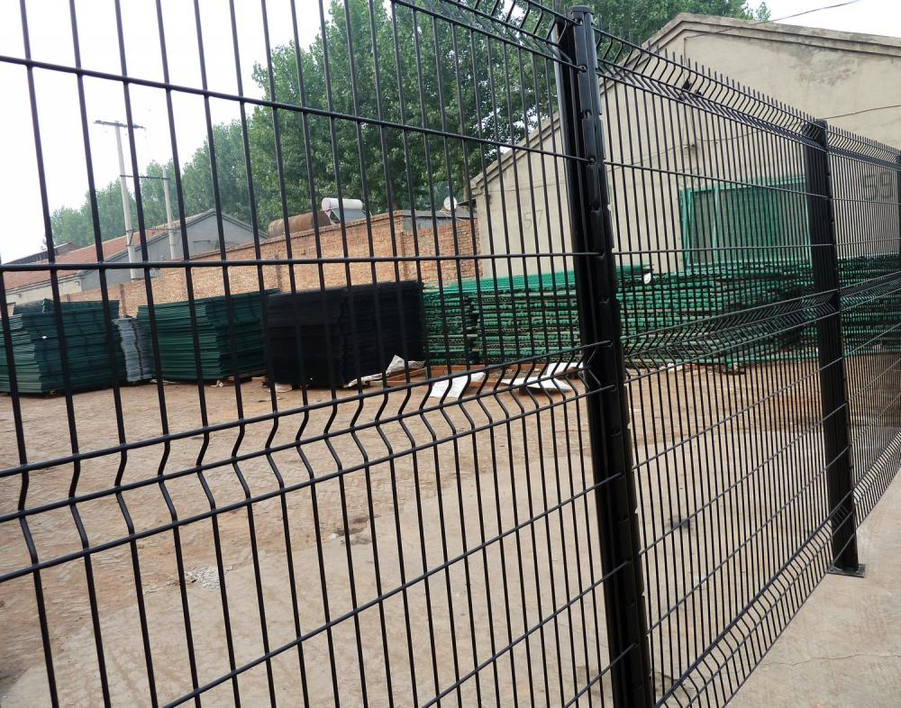 Powder Coated Wire Mesh Fence Factory Supply