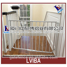 2014 modern baby safety gate