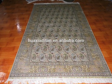 exquiste hand knotted hereke double knots silk carpet
