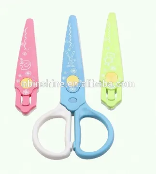 Student scissors with lace replacement blade , lace scissors