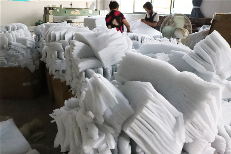 100% Polyester artificial snow blanket fabric outdoor new fallen snow blanket roll use for display