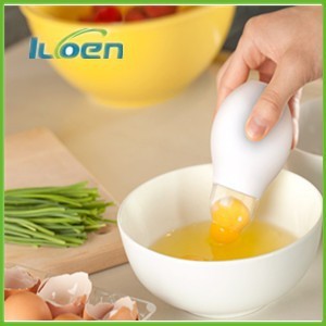 Good quality Silicone Egg Divider / egg yolk separator / Egg Tools Egg Separator