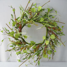 24' Mixed Tall Berry Wreath