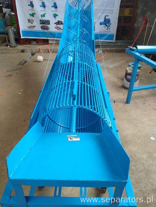 QX-200 Pueraria cleaning conveyor