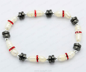 pearl hematite disc bracelet