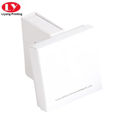 Caja joya blanca blanca personalizada con espuma negra