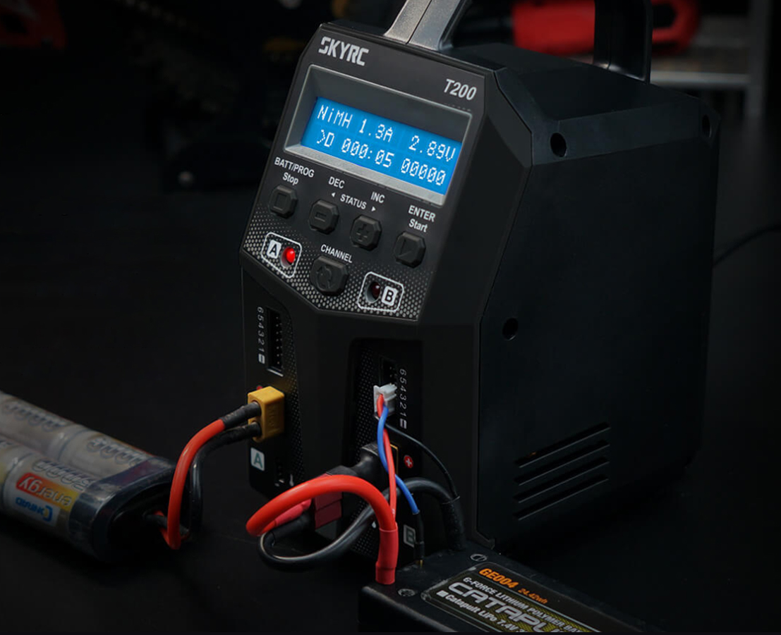 12A Balance Charger For 1-6S Lipo/LiHV/LiFe Drone Battery 12A Balance Charger For 1-6S Lipo/LiHV/LiFe Drone Battery