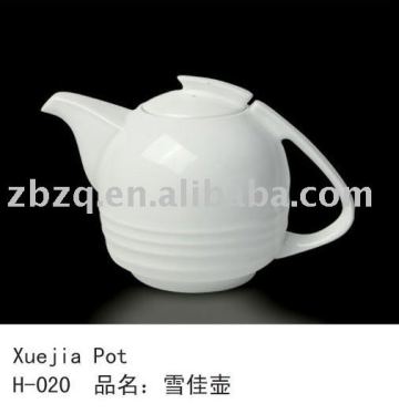 Porcelain Tea Pot