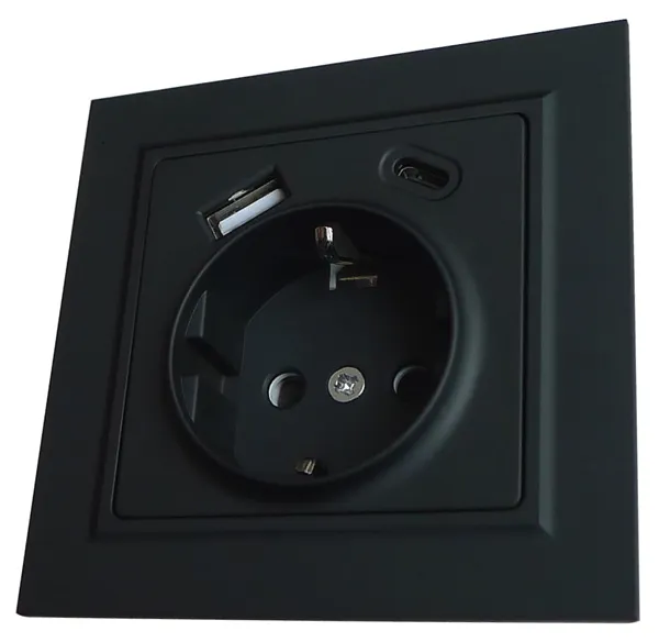 Розетка европейского типа (Германия) с USB-зарядным устройством типа C