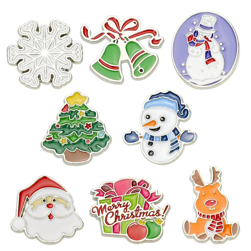 Cartoon snowflake elk Christmas brooch Student accessories cute Christmas brooch accessories