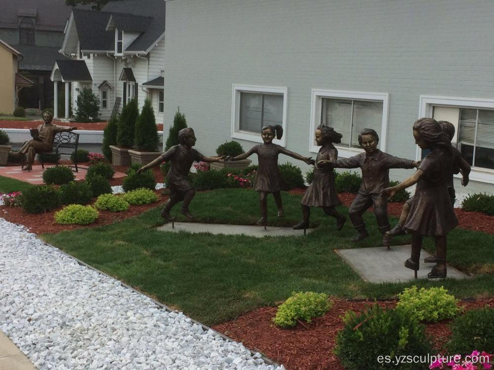 Escultura de mano de bronce de los niños a la venta