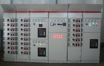 Low voltage distribution board panels