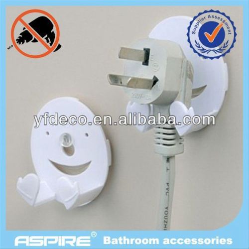 Better Houseware plastic bathroom accessories