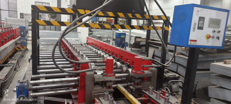 Fully Automatic Cover Plate Machine for Cable Trays