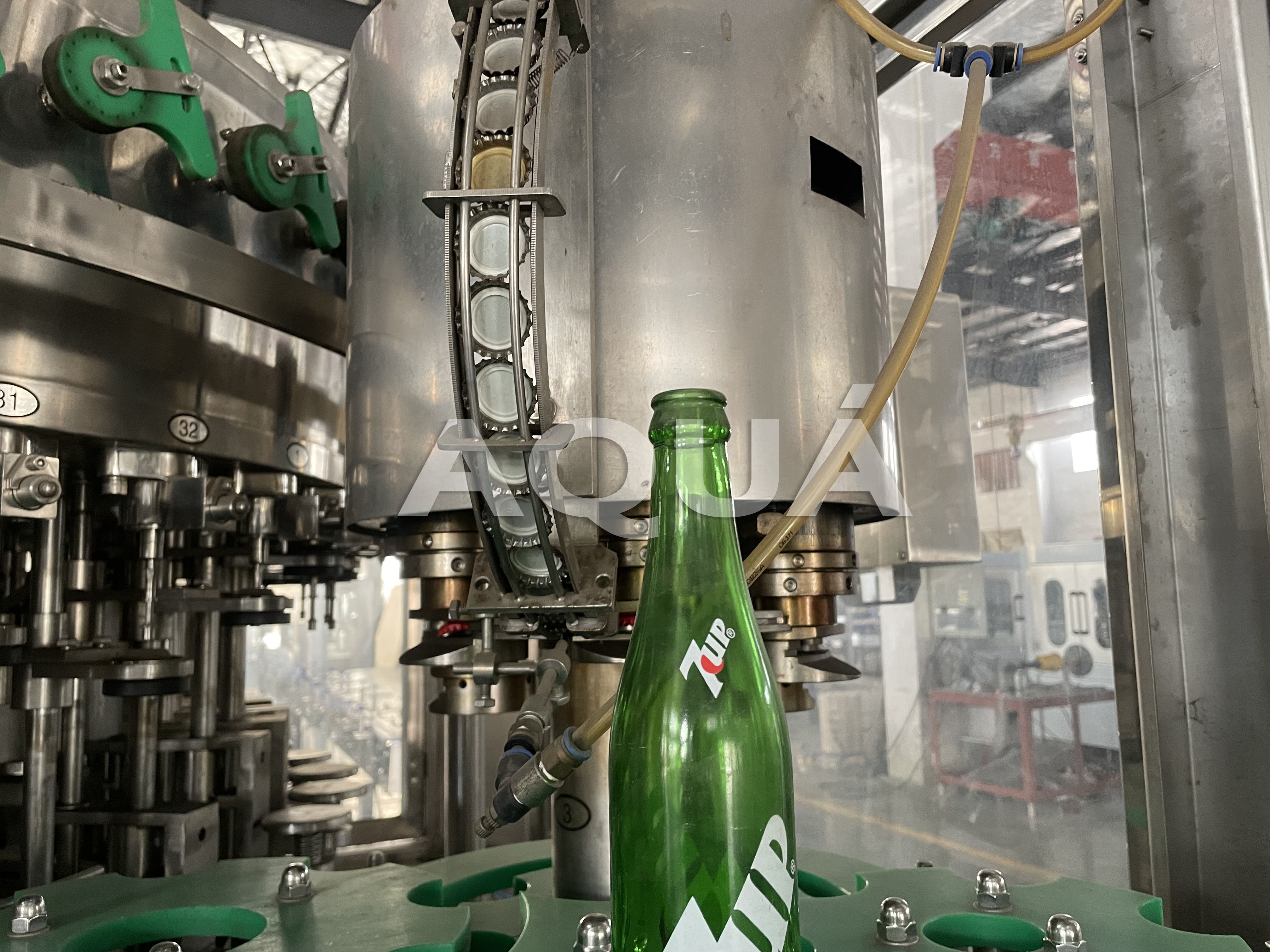 Price Of Carbonated Soft Drinks Plant/ Sparkling Soda Water Filling Machine