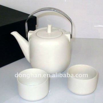 restaurant tea pots with stainless steel handle and 2pcs cups