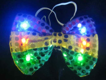 LIGHT UP MARDI GRAS BOW TIE