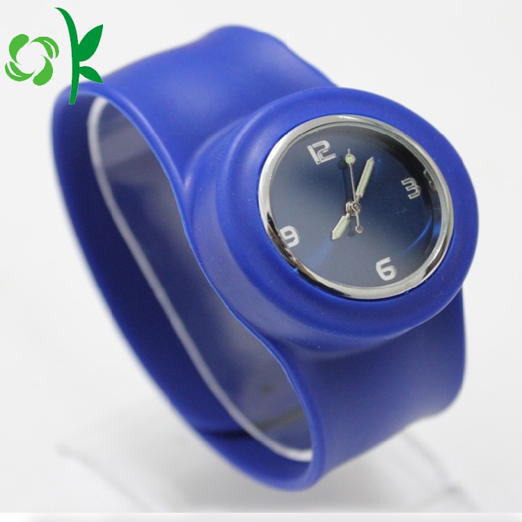 Simple High-quality Silicone Slap Bracelet with Watch