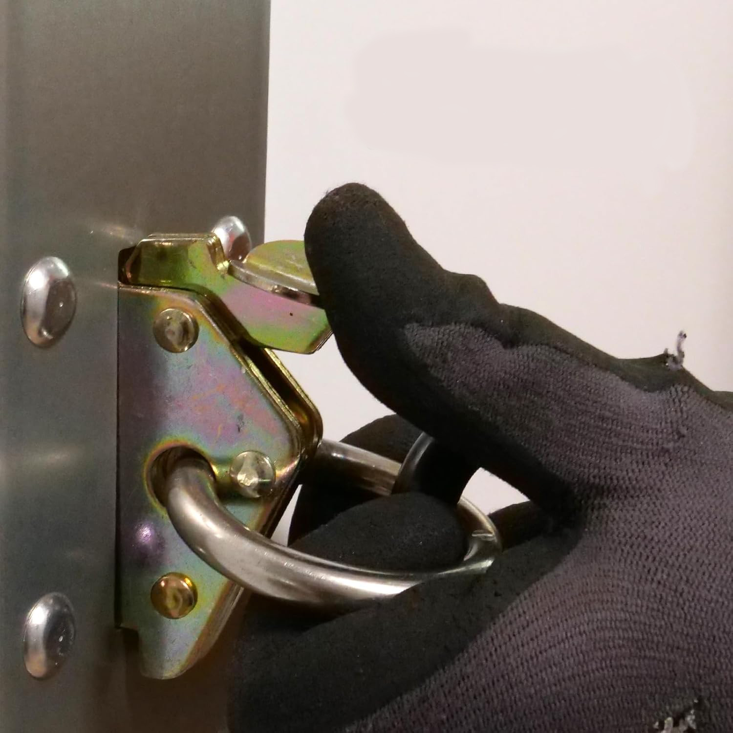 Yaylı Bağlantı Elemanı1 Spring Loaded Fitting1