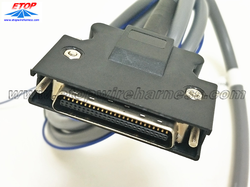 Meclîsên Connector MDR Custom