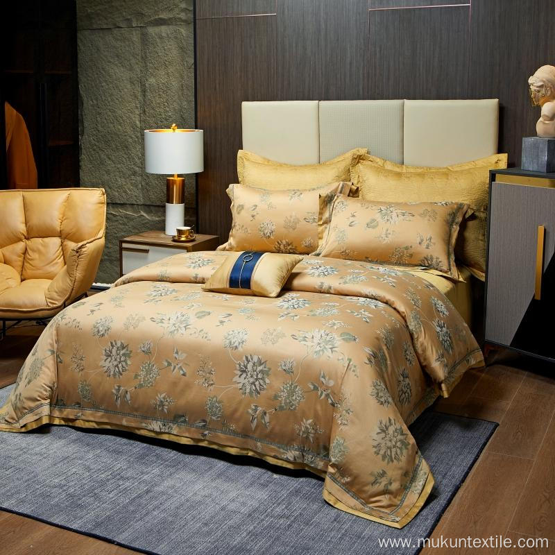 Professional solid yarn-dyed jacquards Luxury Bedding Set