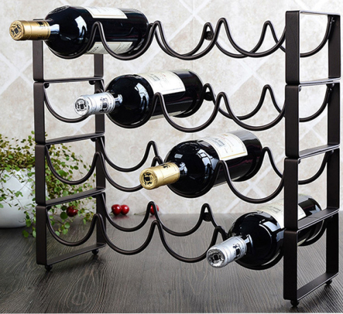 Декоративные металлические бутылки вина стойку