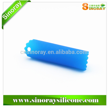 Alibaba best selling silicone garlic peeling tools,silicone garlic peeling