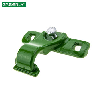 AH218548 Hold Plaw Clip se adapta a la plataforma John Deere