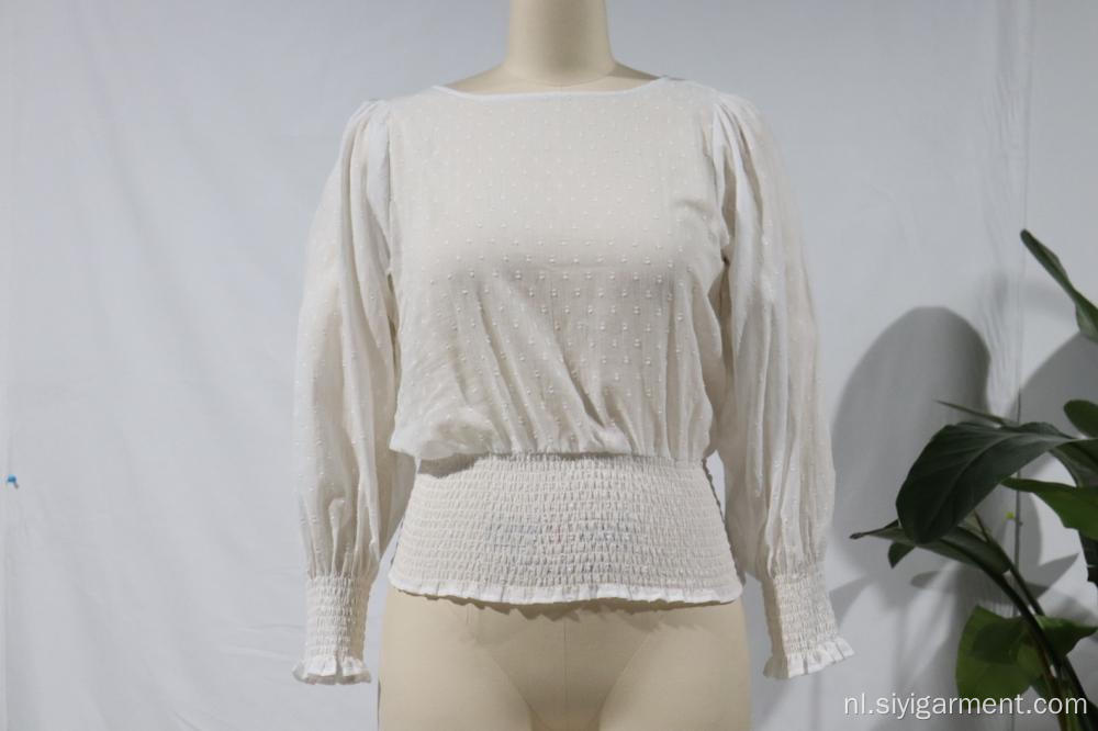 Witte blouse met lange mouwen en ingestopte taille